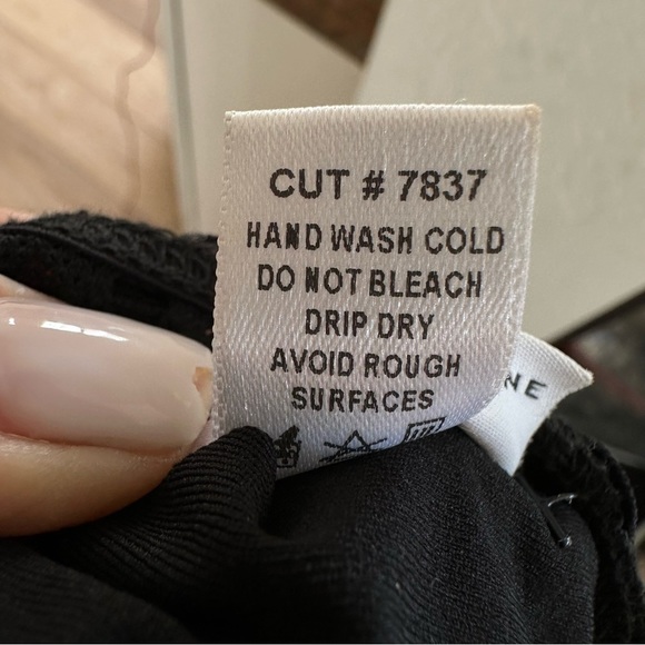 Robin Piconne Black Sleeveless Jumpsuit - Size X-Small - Gently Used - Picture 11 of 11